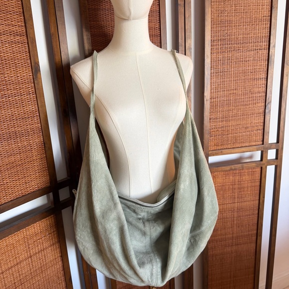 Free People WTF Sun Faded Hobo - Cactus lamb suede - Picture 6 of 14